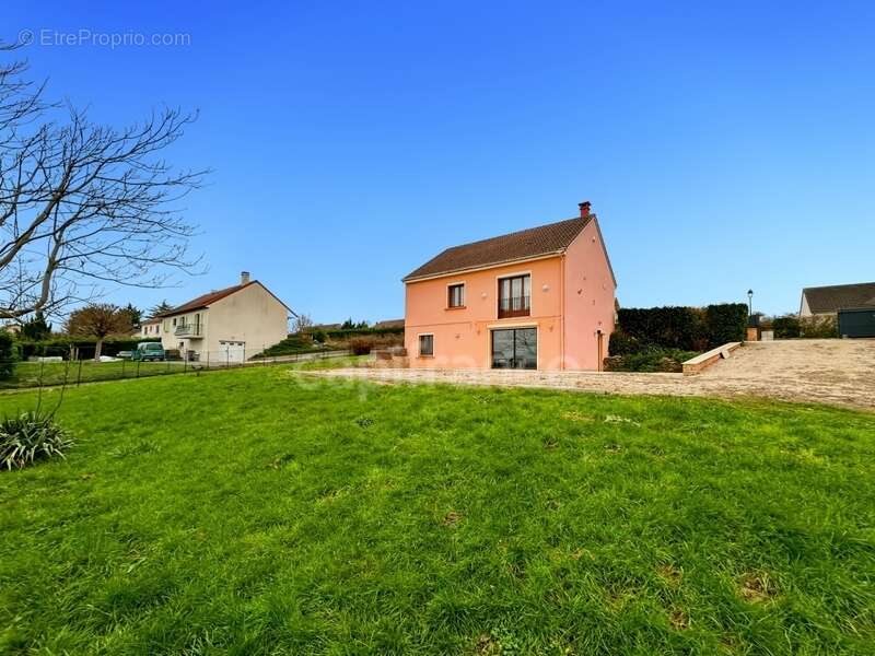 Maison à vendre 5 pièces GERMAGNY (71) - photo 2