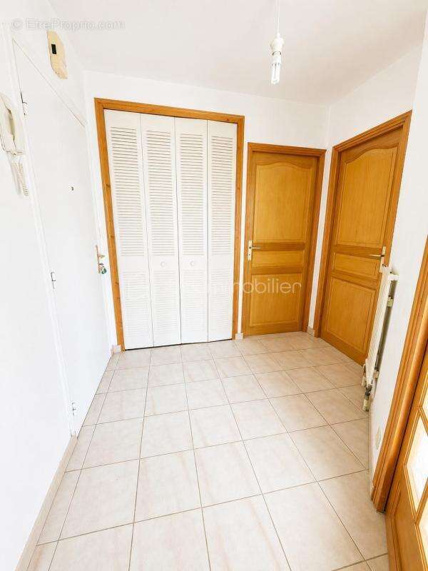 Appartement à CHARLEVILLE-MEZIERES