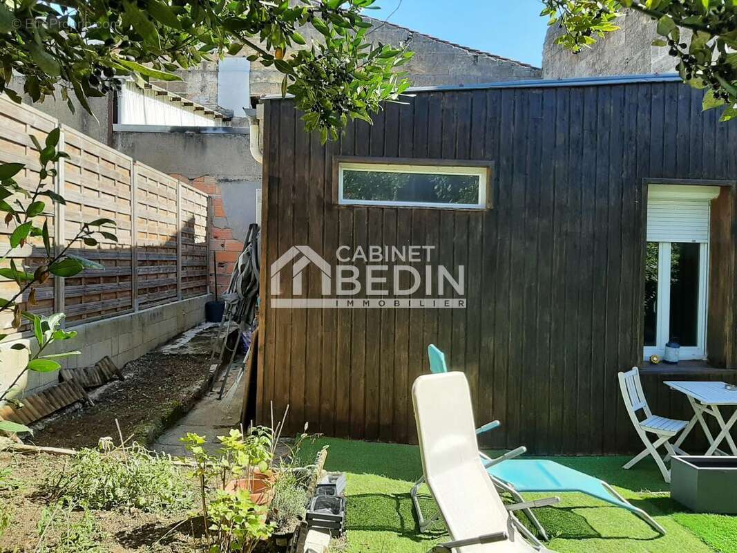 Appartement à BORDEAUX