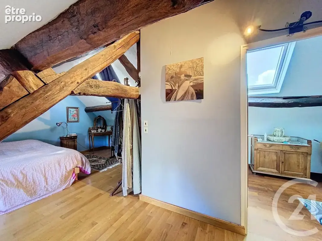 Maison 5 pièces 146 m² à vendre à La Ferte-Saint-Aubin (45240) - photo 8