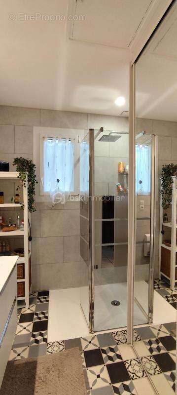 Maison à PAYRIN-AUGMONTEL