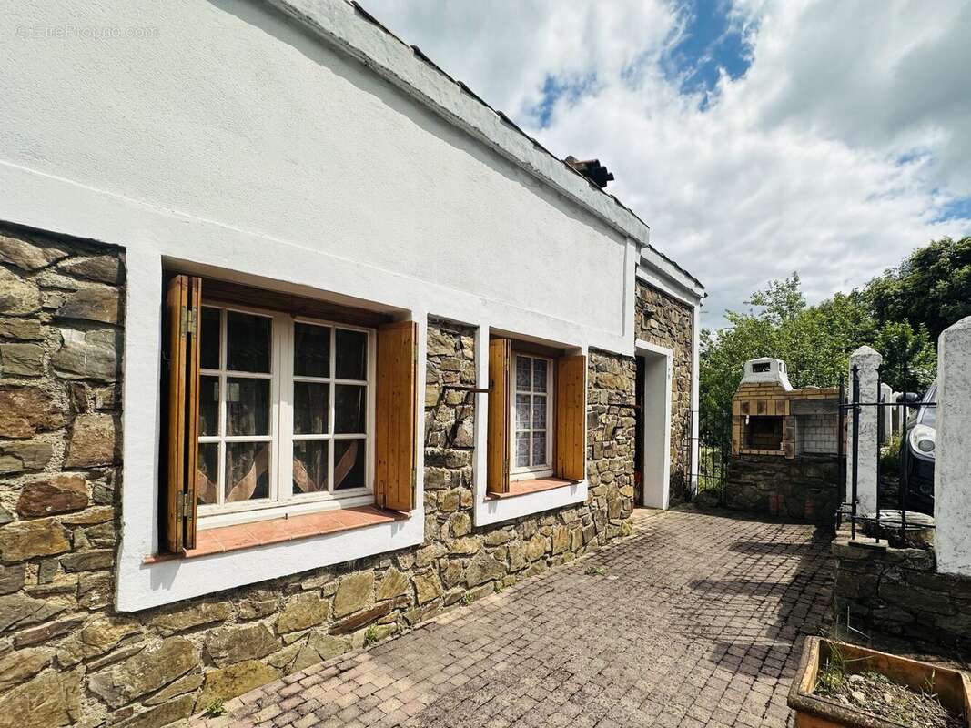 Maison à PIERRERUE