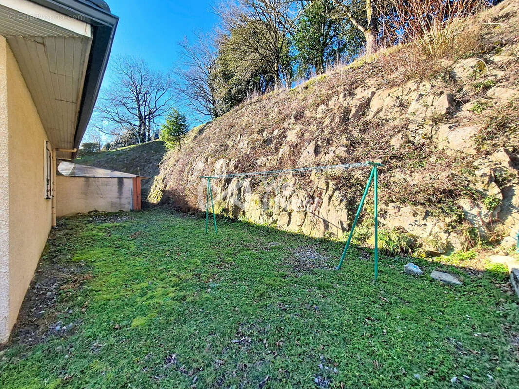 Maison à PRADES-SALARS