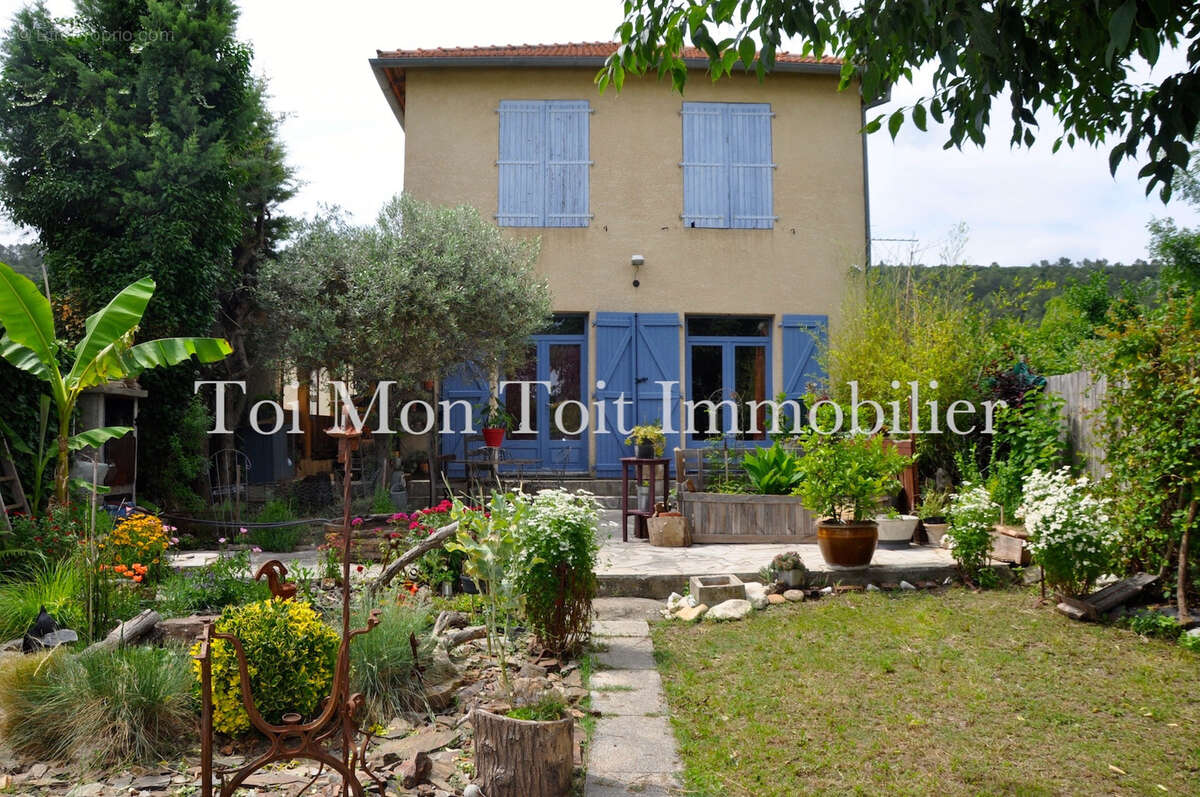 Maison à CARNAS