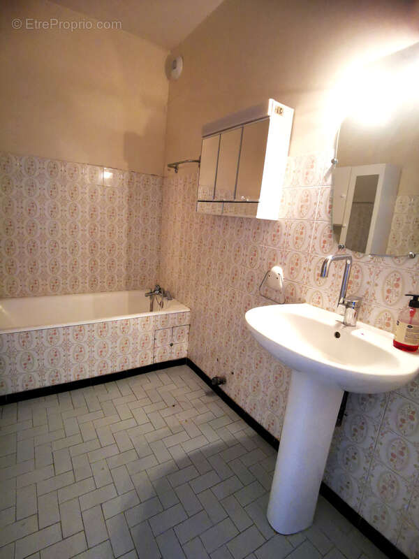 Appartement à NIMES