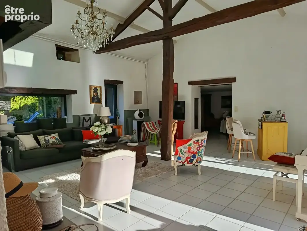 Propriété de caractère à vendre 8 pièces - photo 6