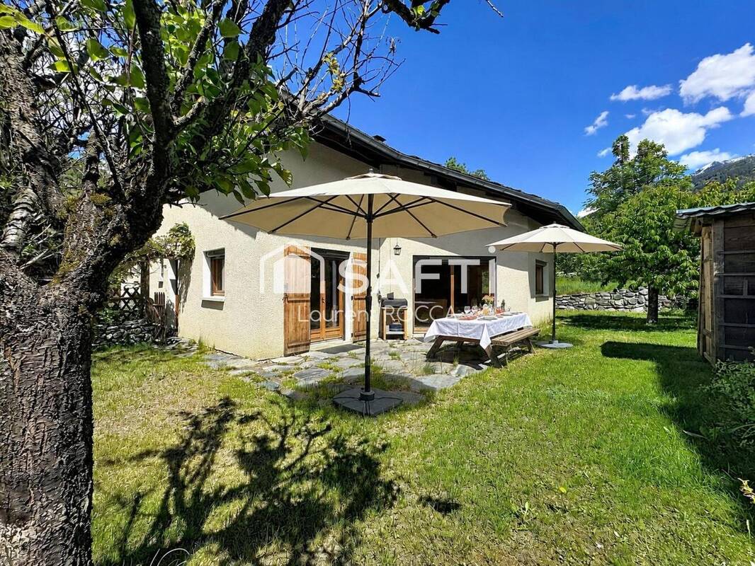 Maison 230 m² à Landry  - photo 1
