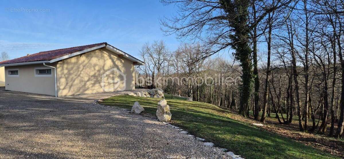 Maison à SAINT-LON-LES-MINES