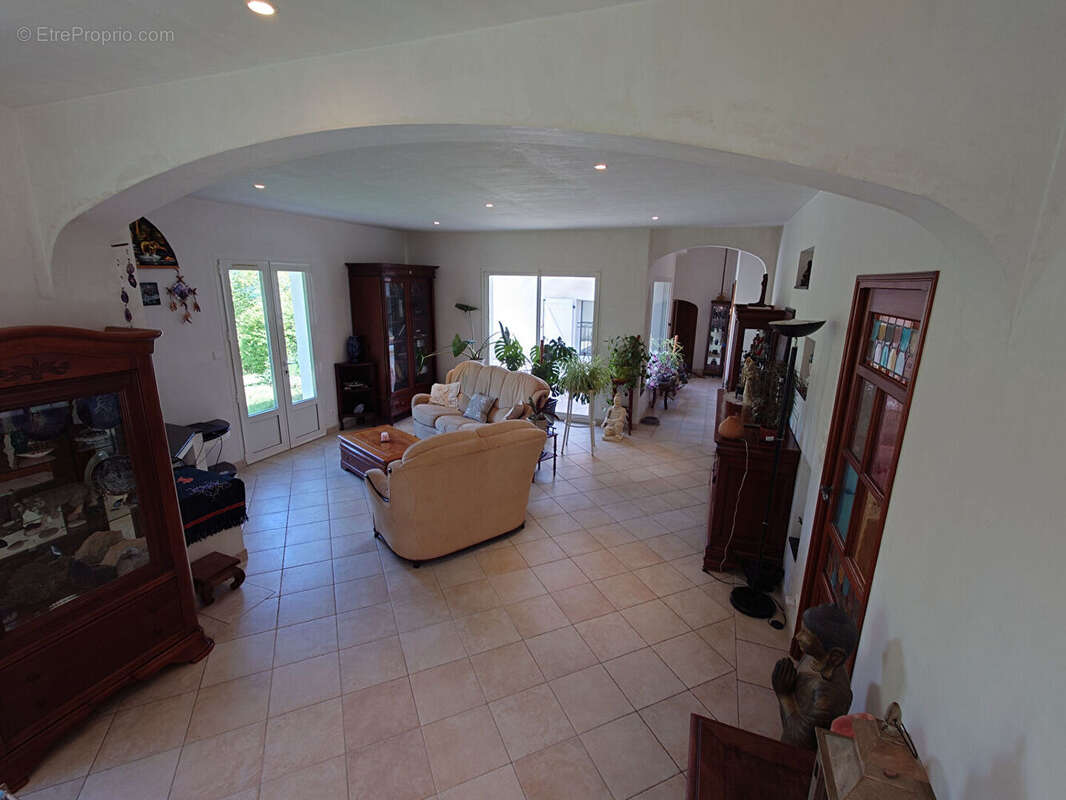 Maison à DOLMAYRAC