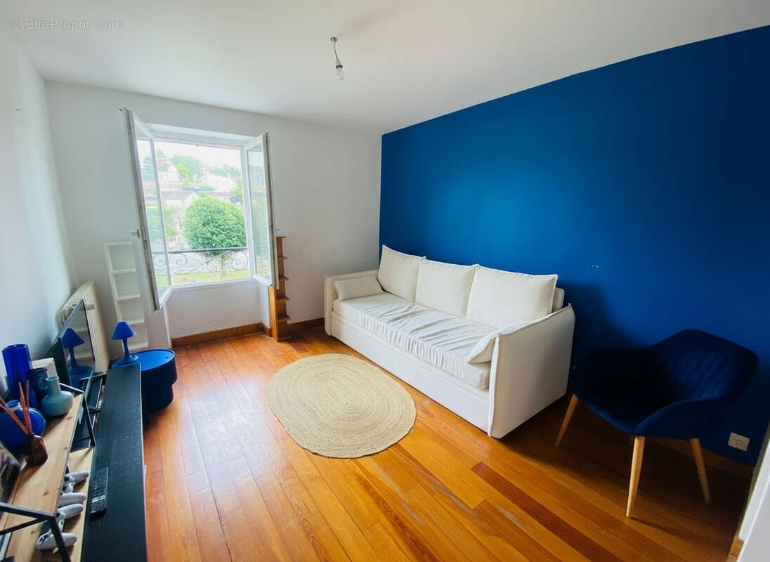 Maison familiale mitoyenne 165 m², 5 chambres, Proche Cahors - photo 7