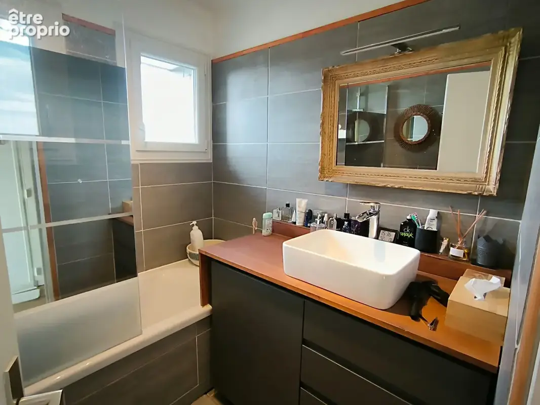 Appartement type t3 - centre ville plestin - photo 5