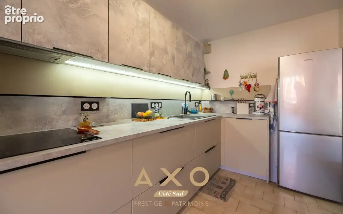 Aix-en-provence  quartier brunet  appartement t3 traversant de 72 m²  terrasse  vue panoramique  garage  stationnement  4 - photo 8