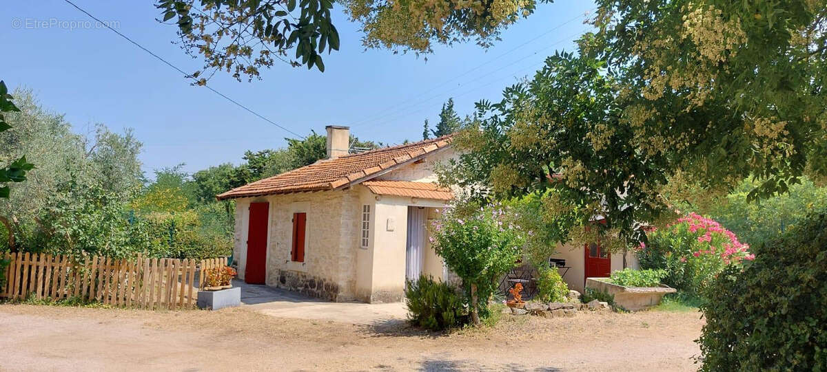 Maison à CAROMB