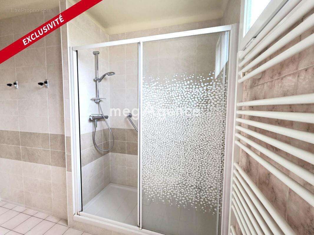 Appartement à LE PERREUX-SUR-MARNE