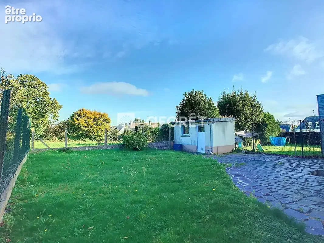 Charmante Maison à Rénover à Chartres de Bretagne ! Parfaite pour une Famille ! - photo 10