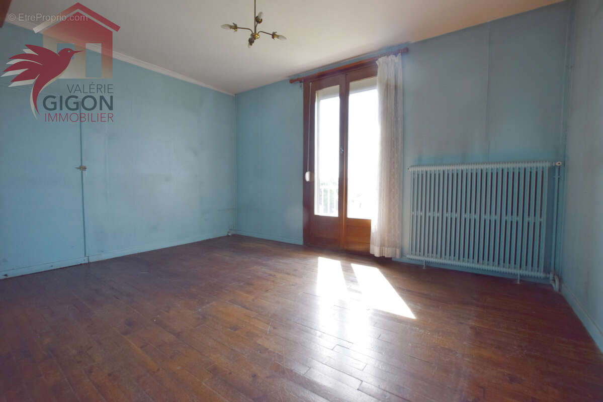 Maison à GRAND-CHARMONT