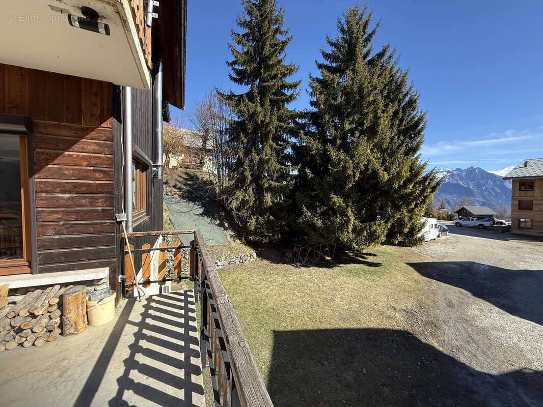 (73) LES BOTTIÈRES / Sublime propriété - Jolie vue - Double garage - 3 chambres - photo 15