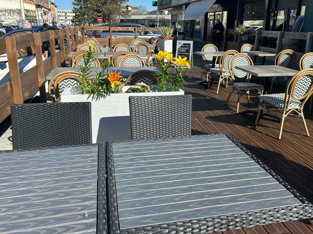 Commerce à AMBERIEU-EN-BUGEY