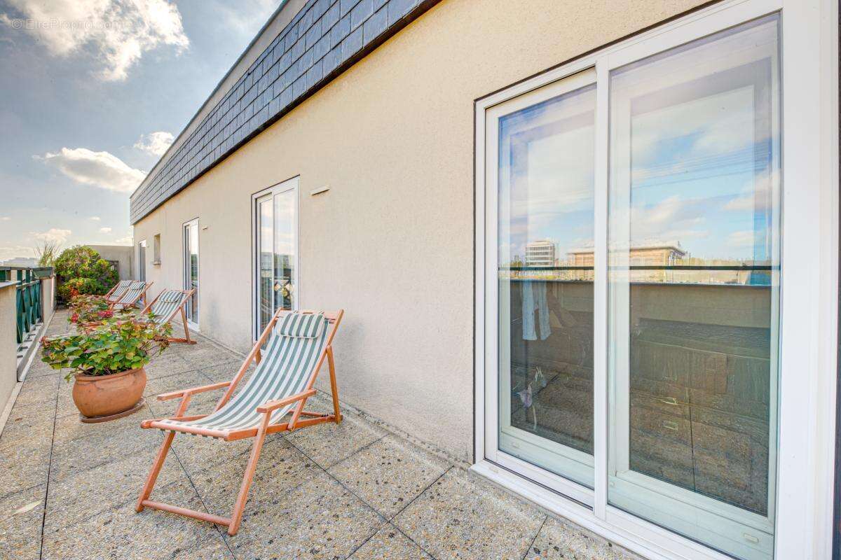 Appartement à ASNIERES-SUR-SEINE