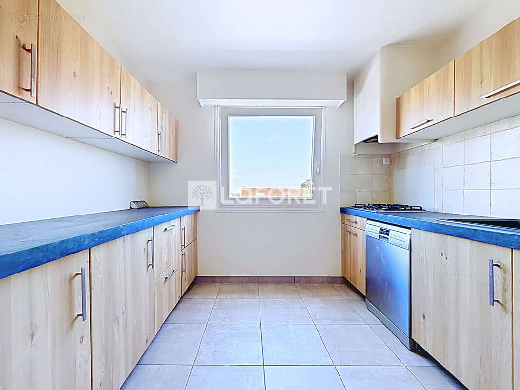 Appartement à MAINVILLIERS