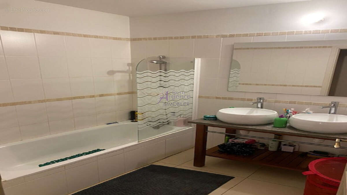 Appartement à BEAUCAIRE