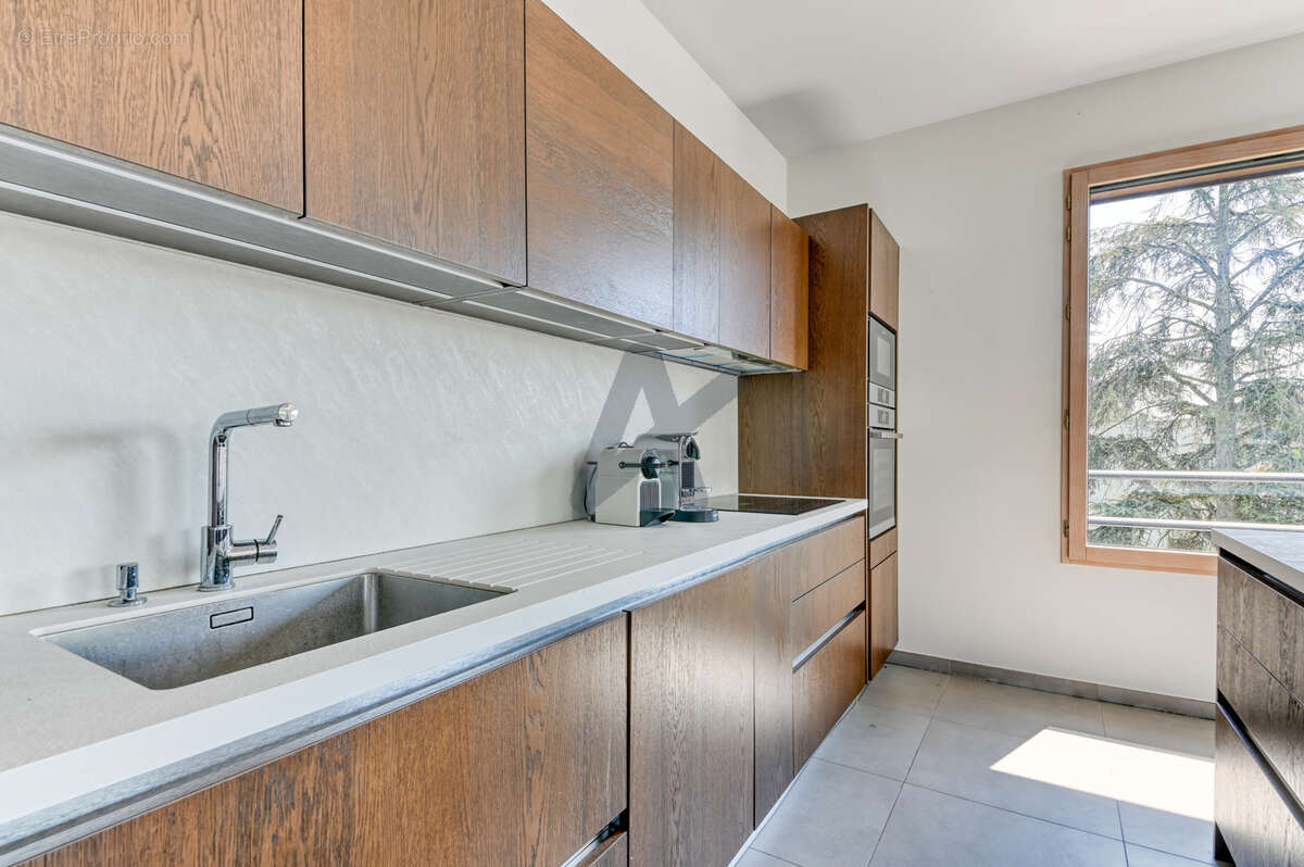 Appartement à SAINT-CYR-AU-MONT-D'OR