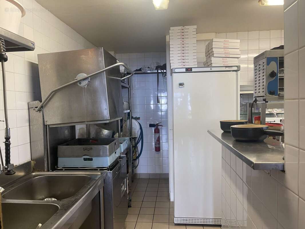 Commerce à FONTCOUVERTE-LA-TOUSSUIRE