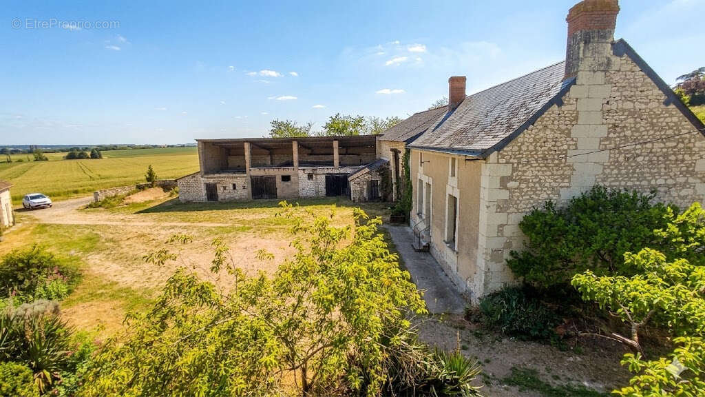 Maison à THURE