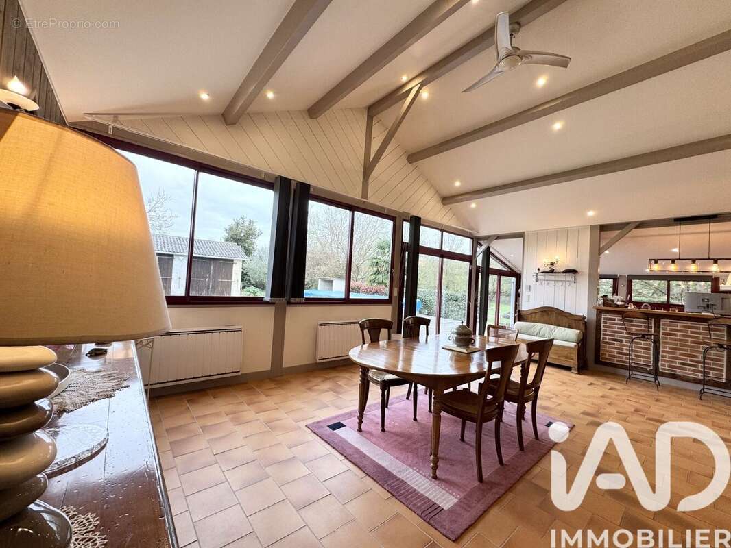 Photo 6 - Maison à BEAUMONT-EN-VERON