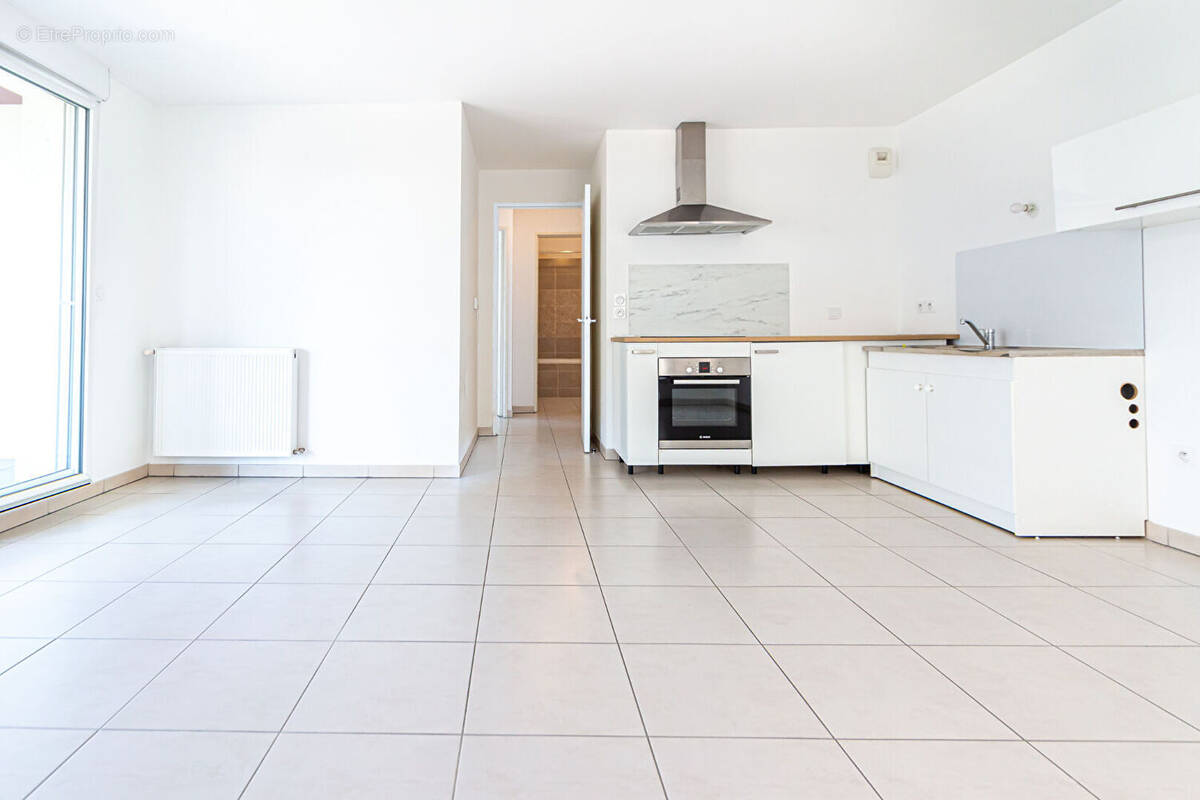 Appartement à VITROLLES