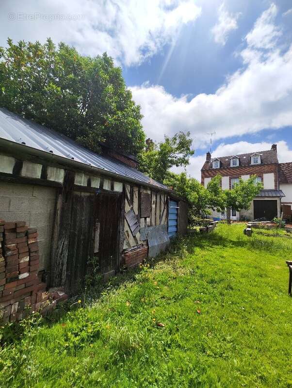Centre ville d'Orbec, au calme avec jardin et garage - photo 31