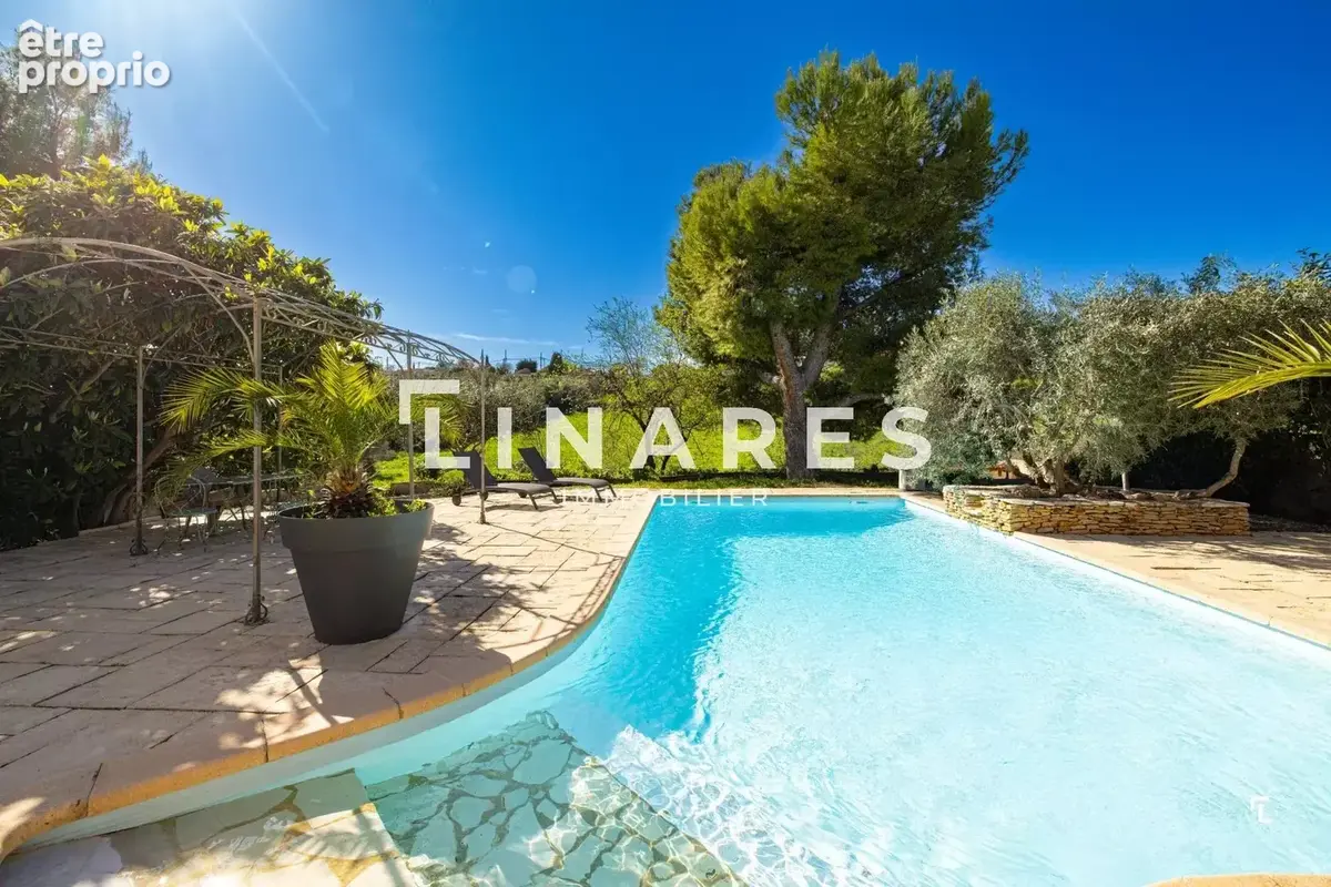 LA SELVAGGIA - Villa T7 de 190m2 - Parcelle 1137m2 - Piscine - 13190 ALLAUCH - photo 7