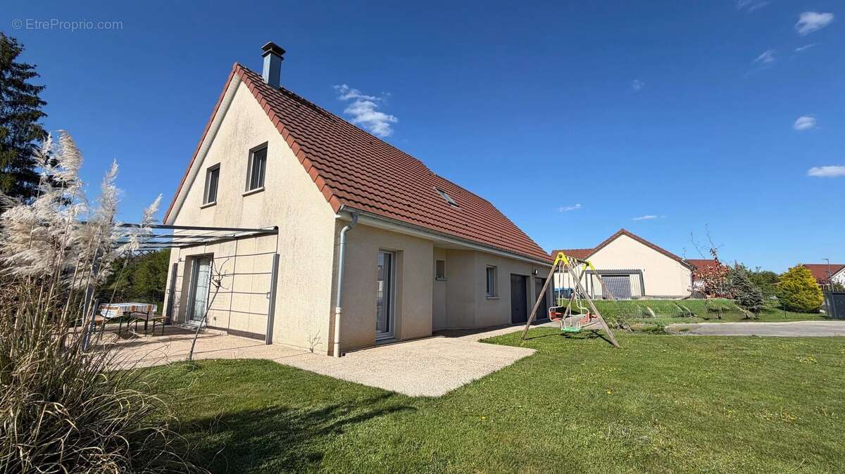 Maison à BOULT