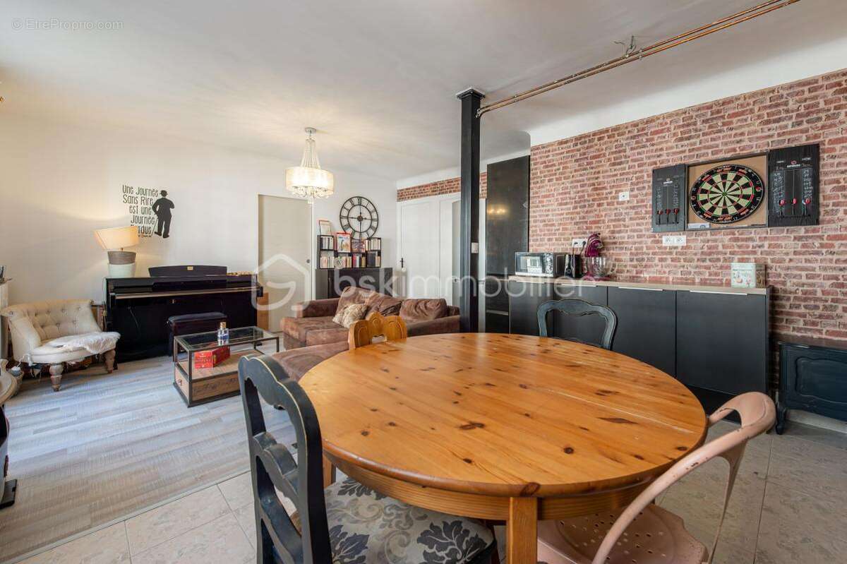 Appartement à AIX-LES-BAINS