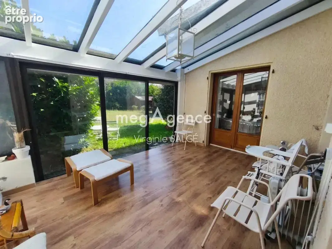 Ramoville saint-agne - maison familiale t5 de 156m² sur parcelle de 1511m² - photo 5