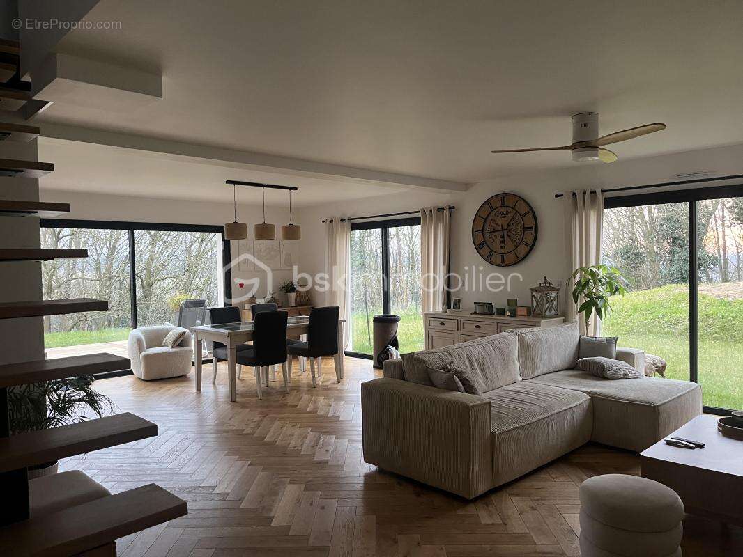 Maison à SAINT-MARTIN-DU-MANOIR