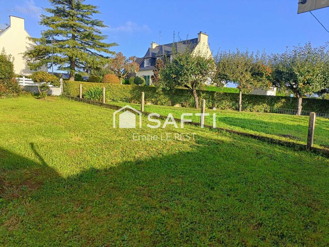 Photo 9 - Maison à CHATEAUNEUF-DU-FAOU