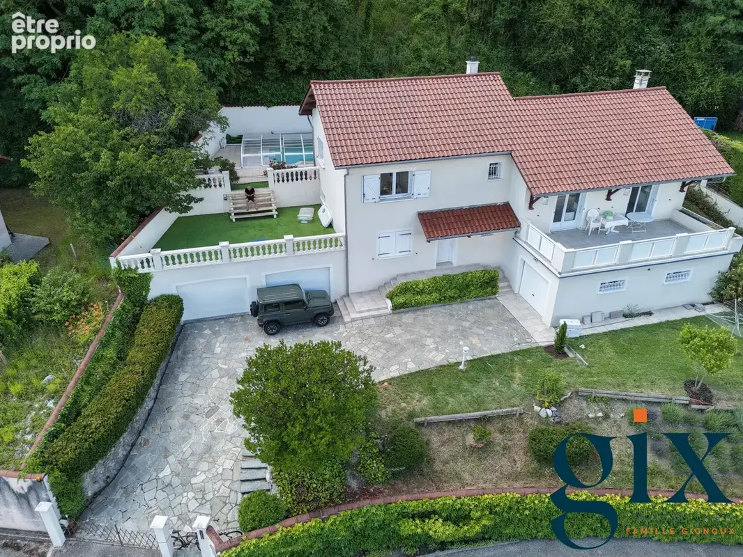 Maison 7 pièces 190 m² à vendre à Lumbin (38660) - photo 2