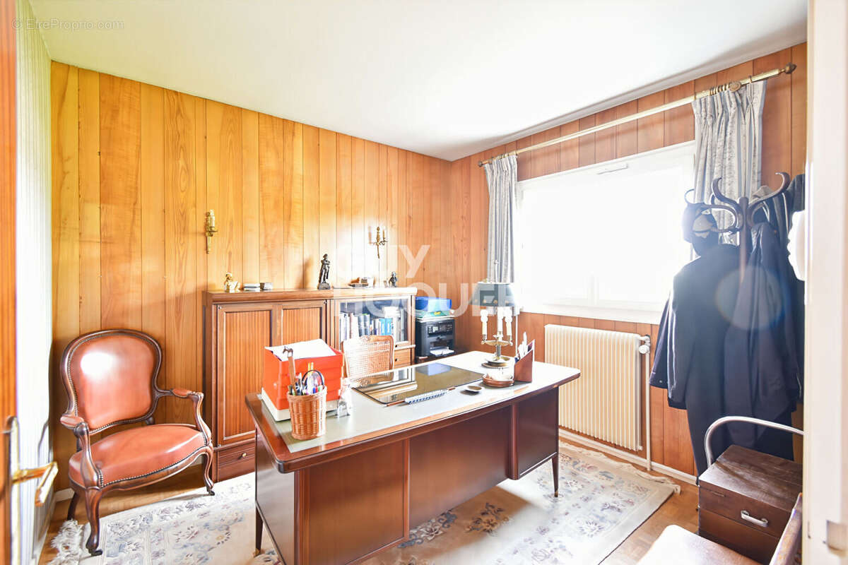 FAVIERES  Maison individuelle de 170M² environs édifiée sur un terrain de 1113 m² - photo 5