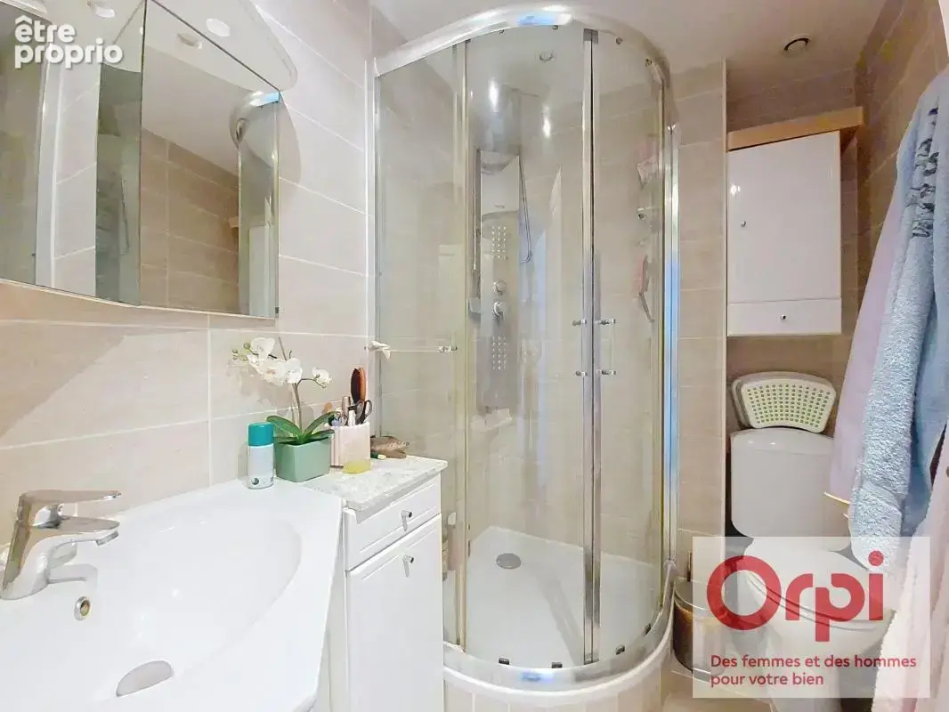 Appartement À Vendre dernier étage - photo 8
