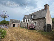 Maison à PLOUEZEC