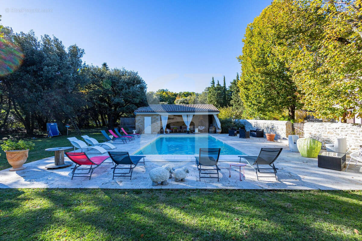 Maison à GRIGNAN