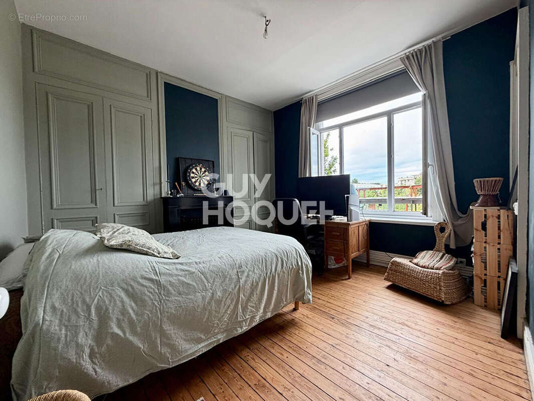 Maison à CALAIS