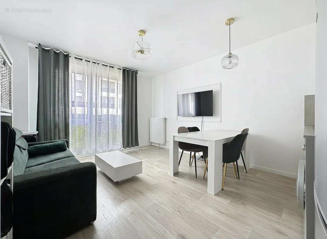 Appartement à BUSSY-SAINT-GEORGES
