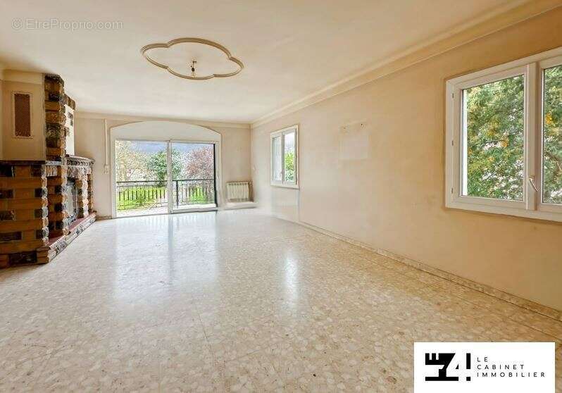 Maison à MARTRES-TOLOSANE