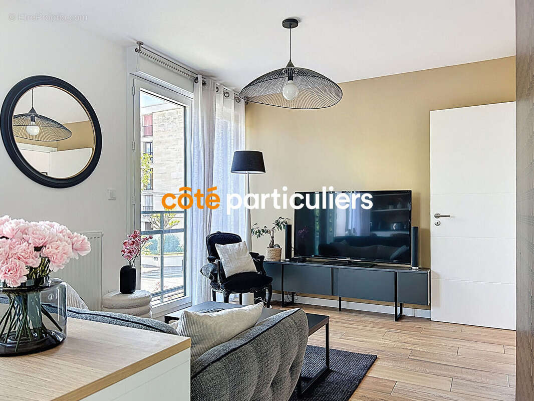 Appartement à SAINT-MAUR-DES-FOSSES