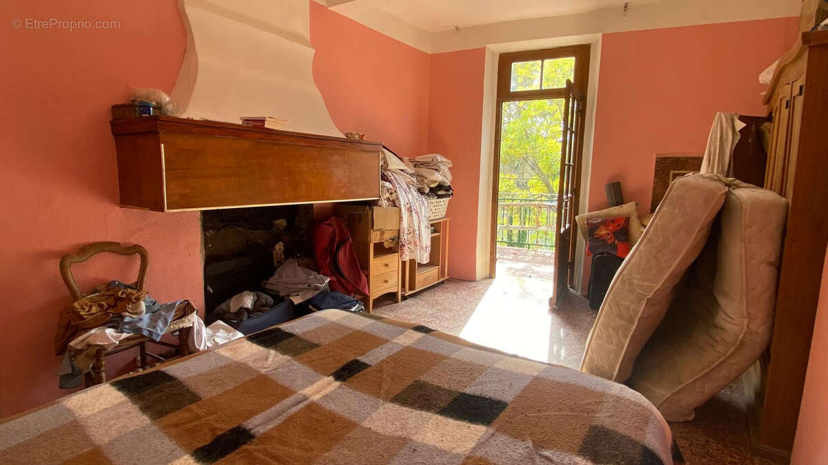 Maison à BIZE-MINERVOIS