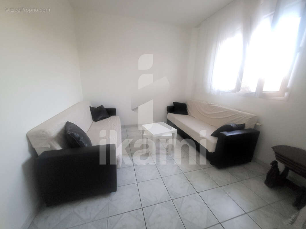 Maison à LE PEAGE-DE-ROUSSILLON