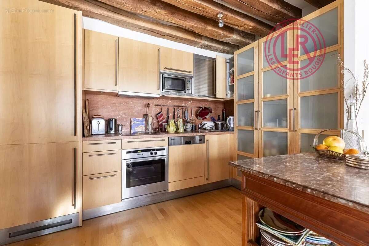 Appartement à PARIS-6E