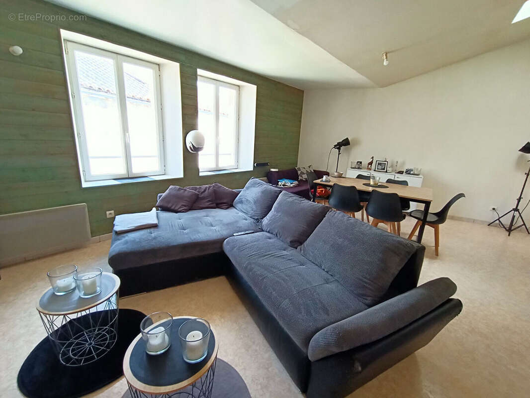 Appartement à LUSSANT